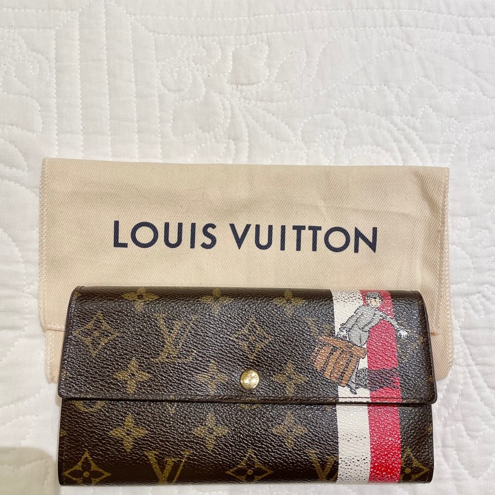 Authentic Sarah monogram bellboy groom long wallet